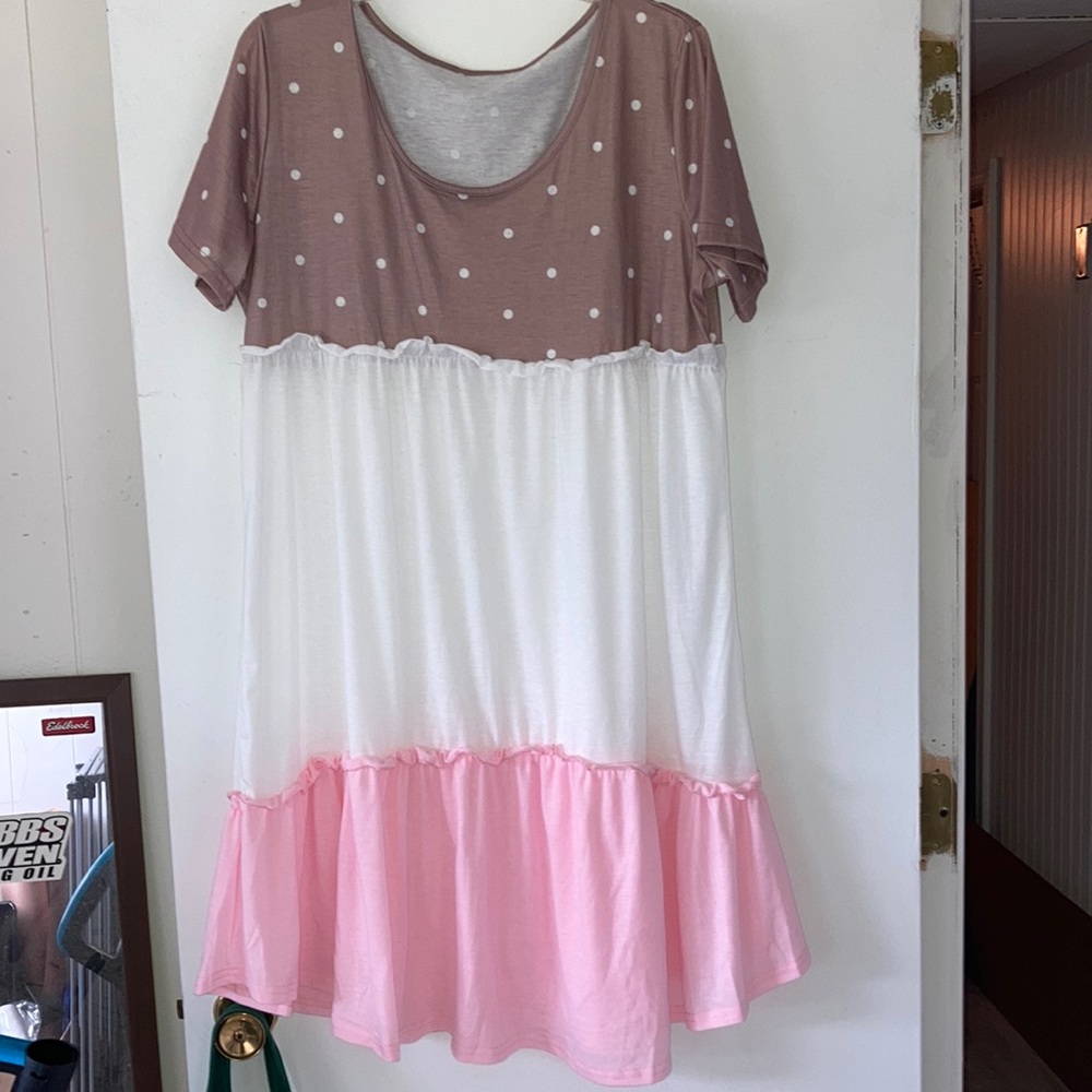 Dress, never worn